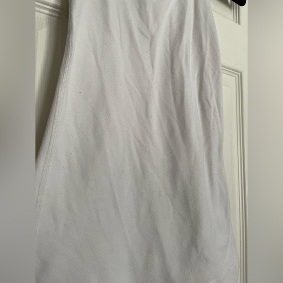 Lululemon White Racerback Tank Top size 4 - Picture 4 of 4